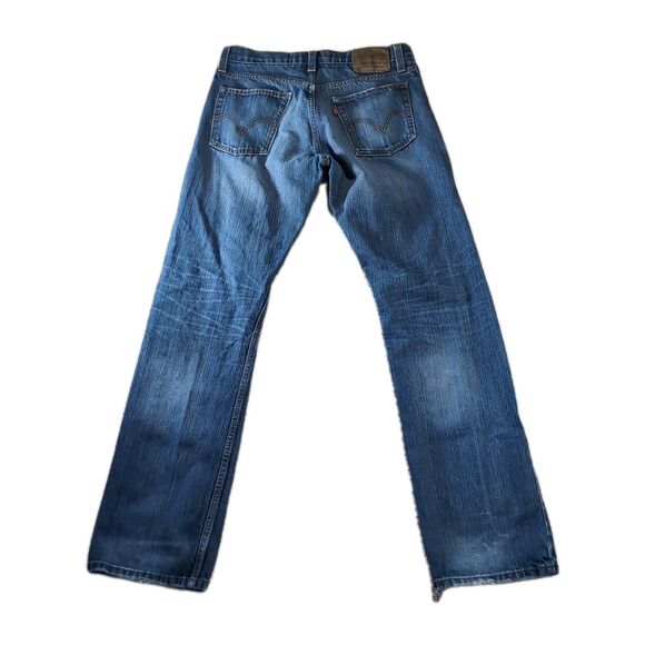 Levi's The Original Jeans 514 Men's Size 32x32 Slim Straight Blue Denim - Picture 2 of 8